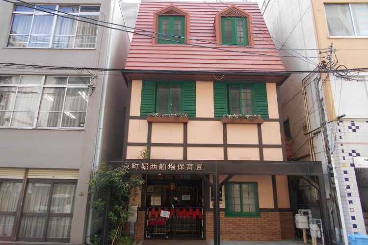 時給 1200円 大阪市西区の認可保育園で働くパートの保育士求人 株式会社トライト 保育士求人ナビ